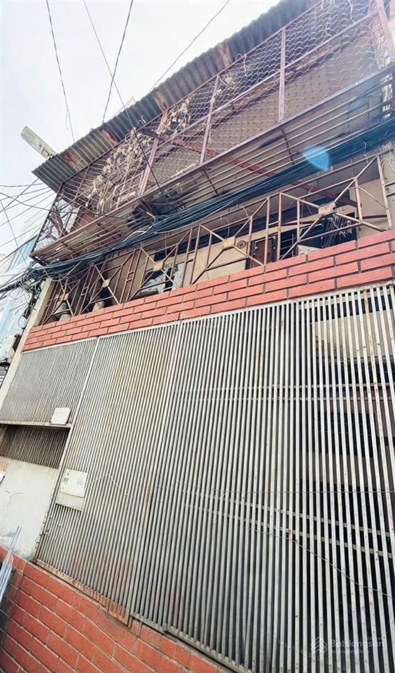 Bán nhà hòa hưng quận 10 giá chỉ 4,3 tỷ hẻm ba gác thông, 2 tầng, giá tốt khu trung tâm