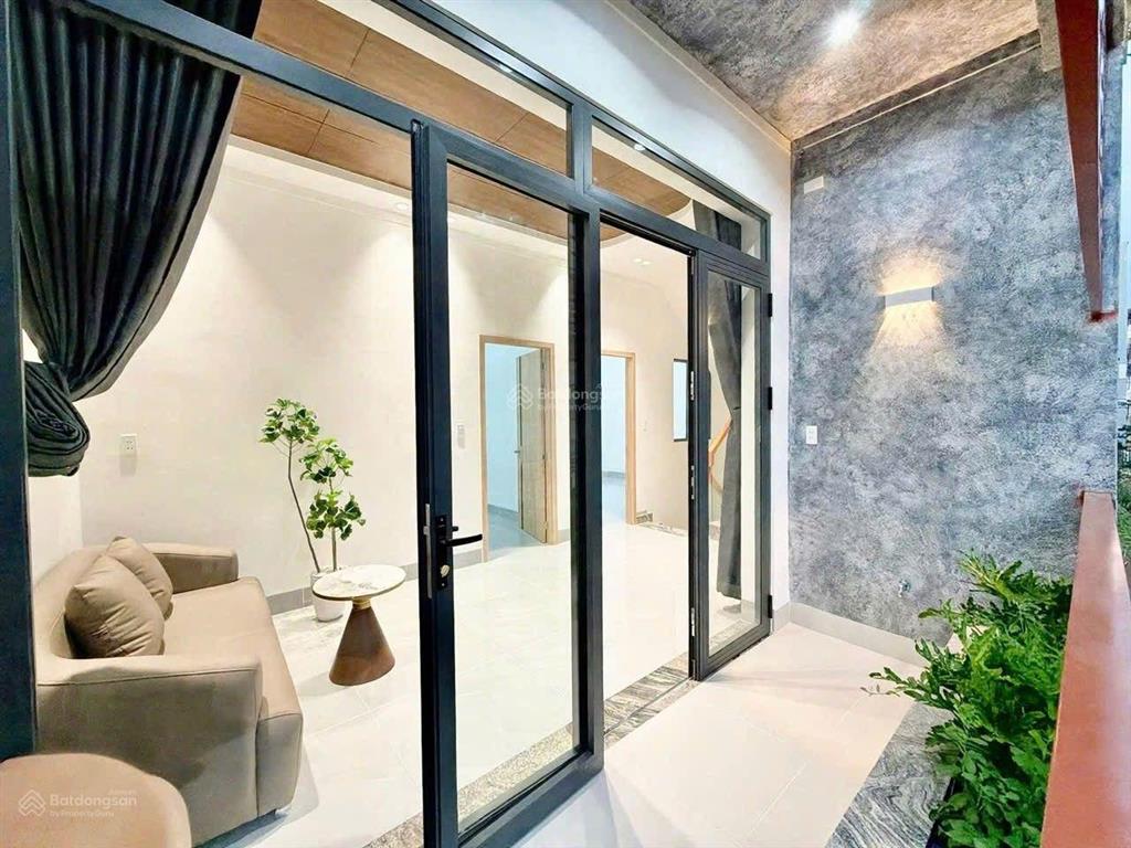 Nhà gần khách sạn 57 phường trấn biên