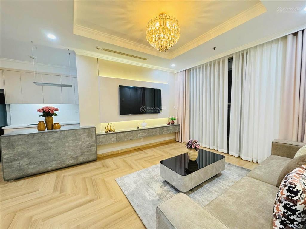 Gia đình bán căn 1pn+ 47m2 tòa gs3. giá 3 tỷ bao phí. sổ lâu dài. nội thất mới. 0362 203 ***