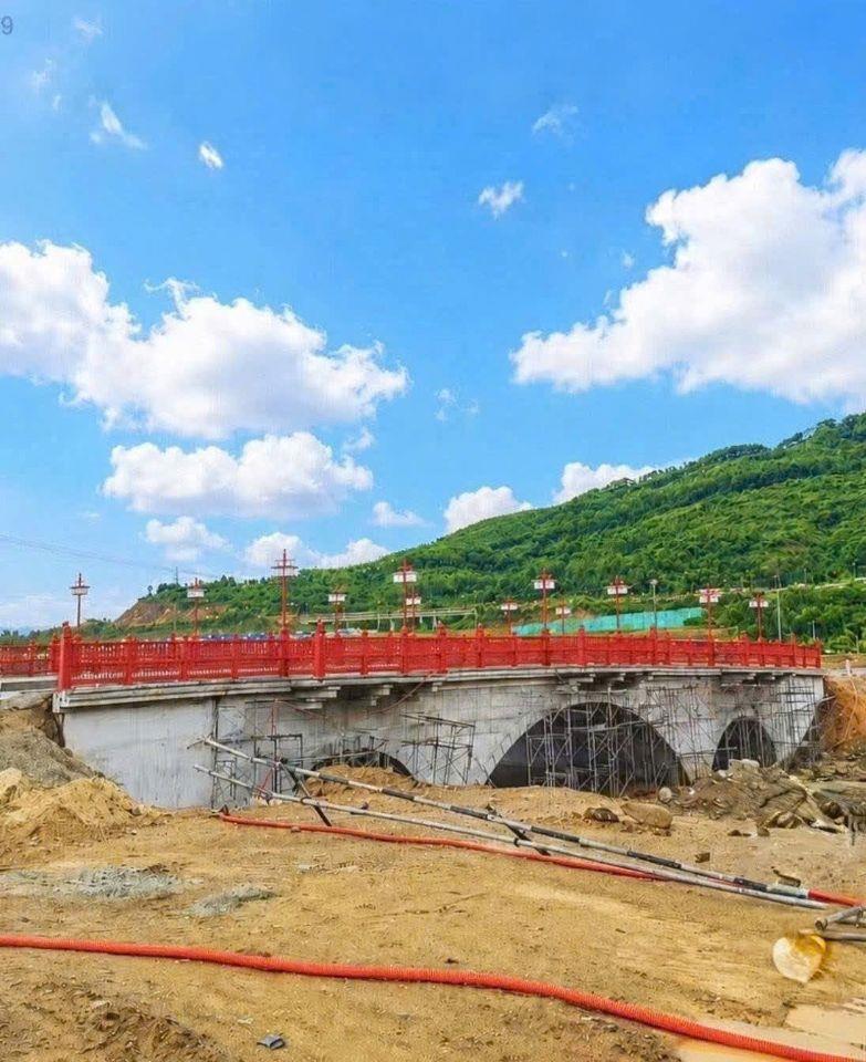 Bán liền kề 80m² ngay Đại Lộ Hải Vân - Vinhomes Hải Vân Bay, có VC 30% chỉ còn 4,8tỷ