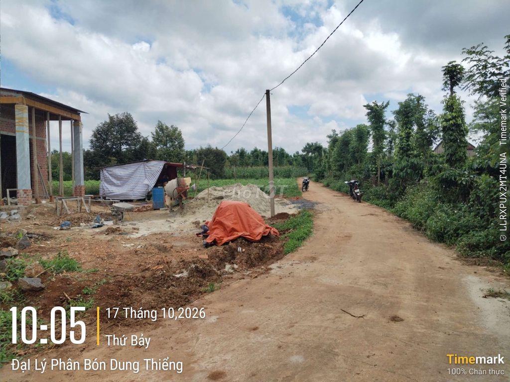 Bán đất 5x33 full tc mặt đường bê tông qh18m cách ngã 3 cây hương 1km