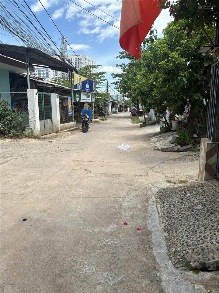 Hàng hiếm hòa khánh, bán gấp 100m²đất âu cơ, sát kcn, dân cư đông, an ninh tốt, ôtô tránh chỉ 2tỷ6