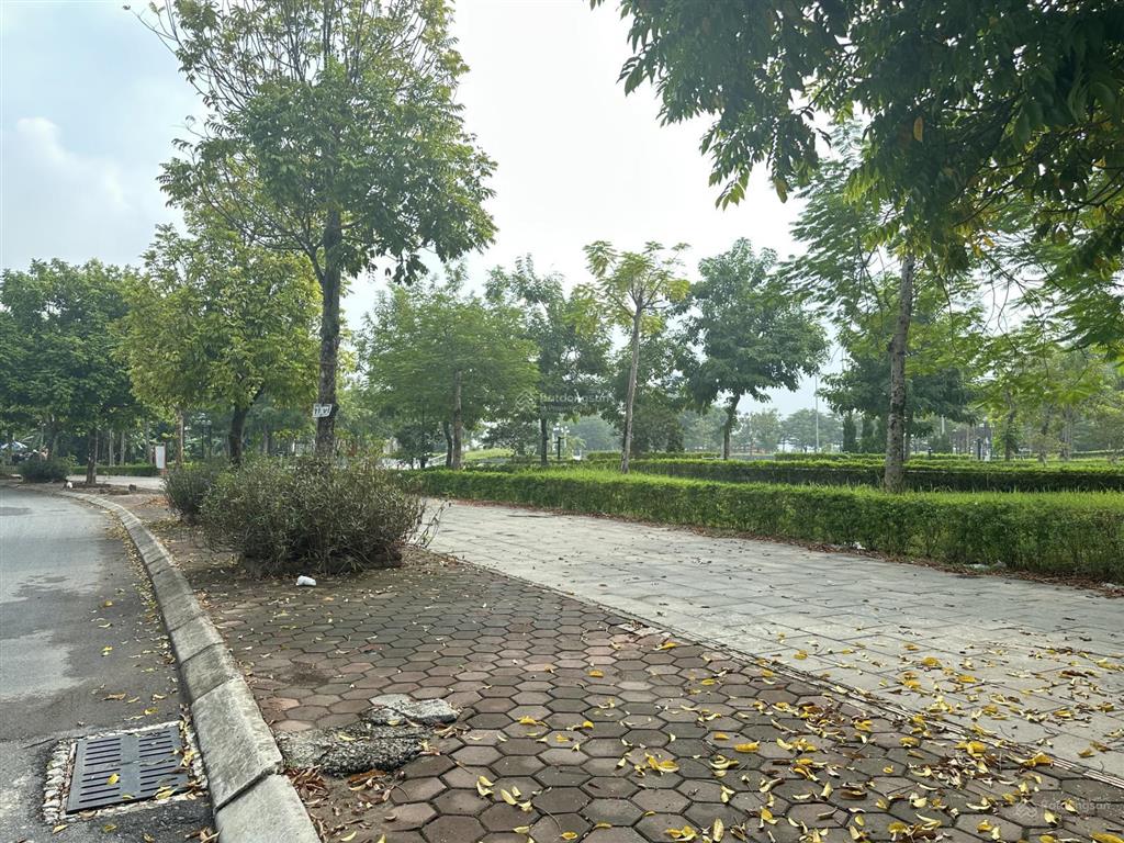 Chính chủ bán đất cự khối long biên hà nội