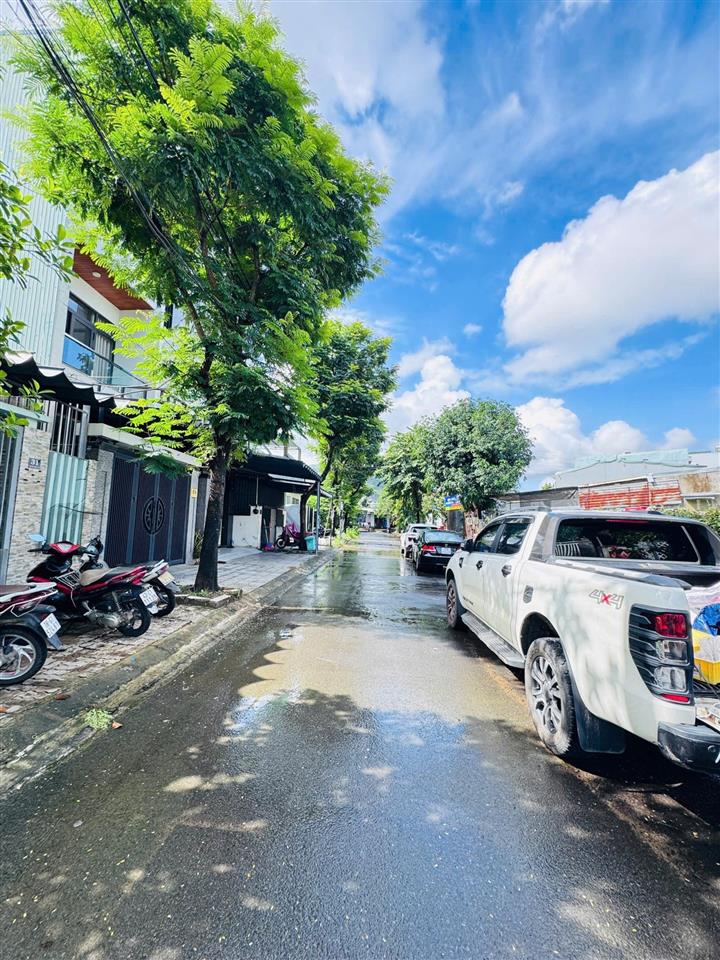 Cần bán lô nhơn hoà 10 sau lưng bên xe đà nẵng chỉ 3850 triệu 0911 190 ***