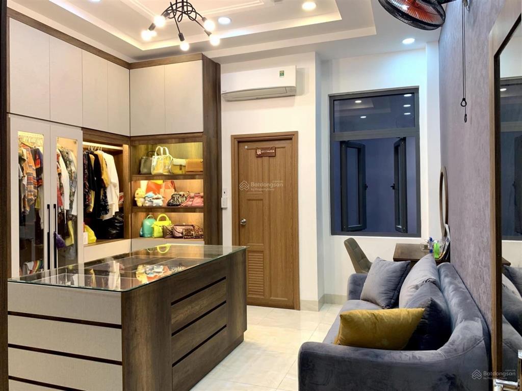 Bán nhà hẻm vip hxh 5m nguyễn thiện thuật, q3 dt4x17m, trệt, 2 lầu sân thượng, giá 13 tỷ