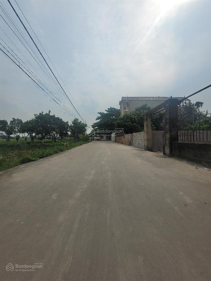 Đất thụy hương nội bài ô tô tải tránh nhau 215m2