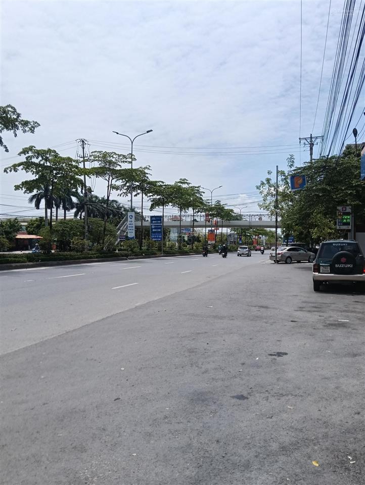 Chính chủ cắt lỗ lô góc đất xuân phương nam từ liêm dt 190m2 mt 30m ô tô qua đất giá 90 tr/m2