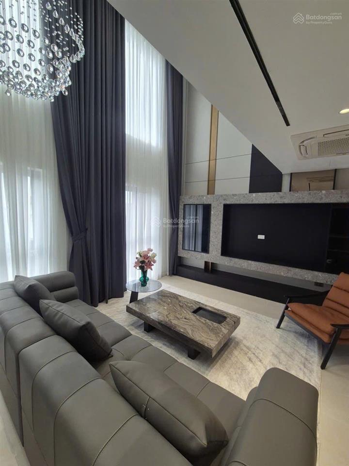 Bán nhà phường cự khối, long biên 60m2, 7 tầng, mt 7.6m, garra 2 ô tô, thang máy, đầy đủ nội thất