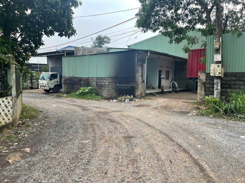 Cần bán gấp nhà xưởng dt 3.600m2