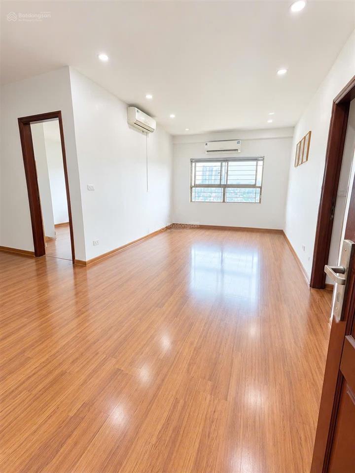 Bán sông nhuệ tòa a 77m 2pn 2vs tầng đẹp giá chỉ 3,2 tỷ, căn đẹp giá tốt. 0981 915 ***