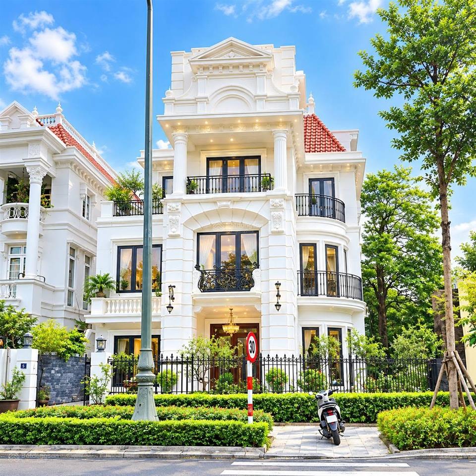 Bán nhà biệt thự liền kề tây nam linh đàm, 220m, mặt tiền 10m, giá 43 tỷ view vườn hoa