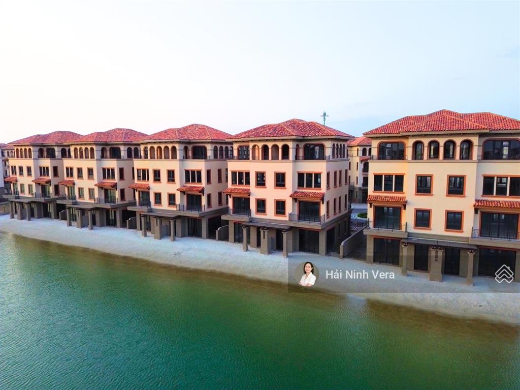 Bán biệt thự song lập tđ236 vinhomes vũ yên 180m2, sát sân golf, biển sau nhà, giá 21,27 tỷ