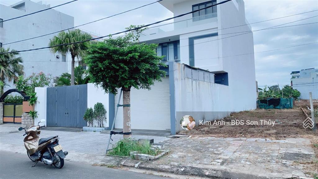 Cần bán nhanh một cặp 275m2 đất đường đặng đoàn bằng khu biển sơn thủy