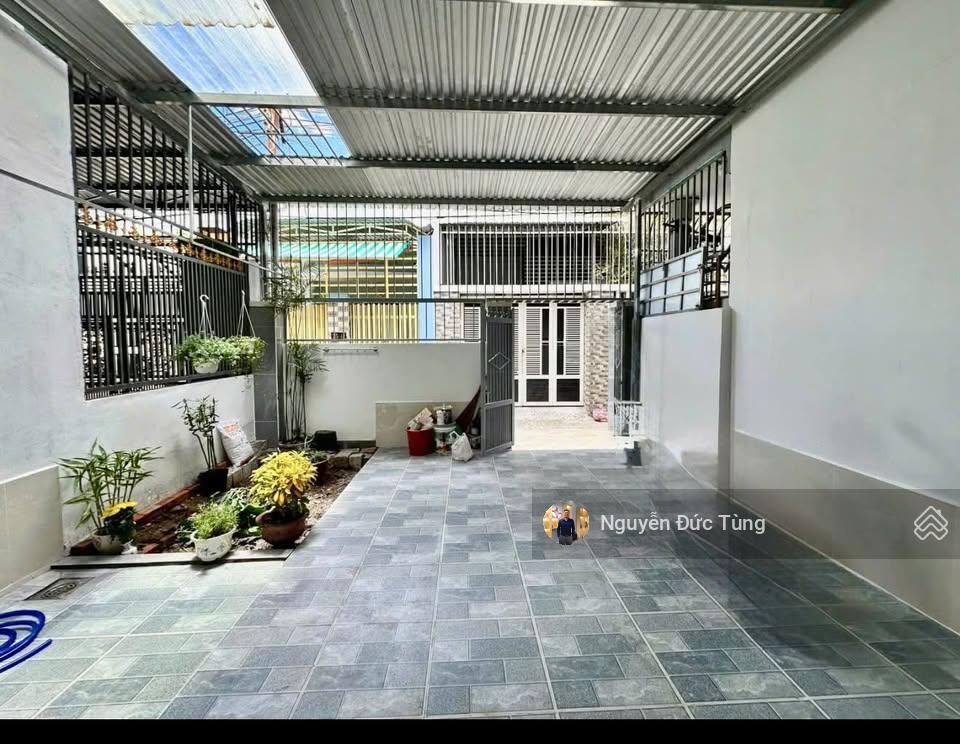 Bán nhà dương công khi, hóc môn, 2 phòng ngủ, 52m2 sổ riêng, hoàn công đầy đủ, 1.64 tỷ