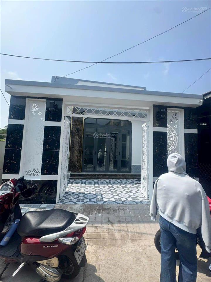 Nhà shr dương công khi gần ngã ba hồng châu, hóc môn giá 3.3 tỷ tl