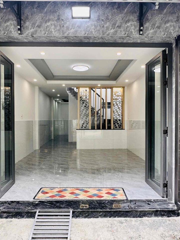 Nhà Chính Chủ mới 💯 % ✅Sổ giấy tờ đầy đủ ✅DT : 4*12( nở hậu )- 1 Lầ