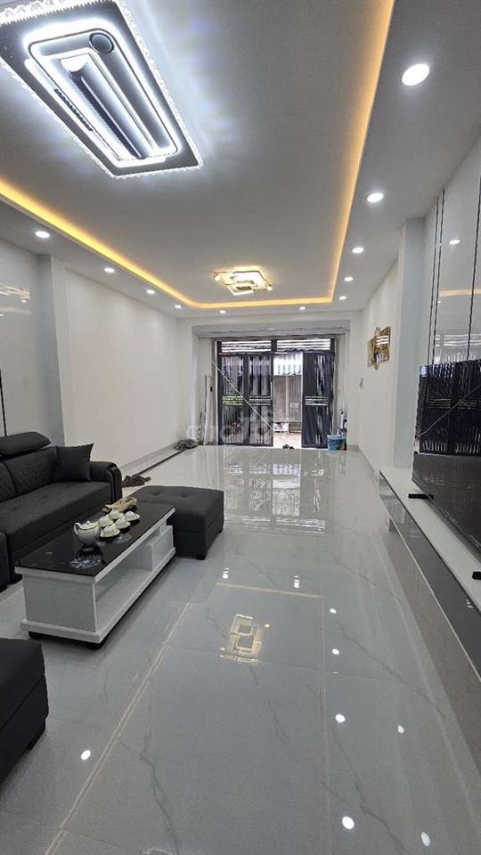 Nhà mặt tiền hẻm thông xe hơi Huỳnh tấn phát kết nối q7