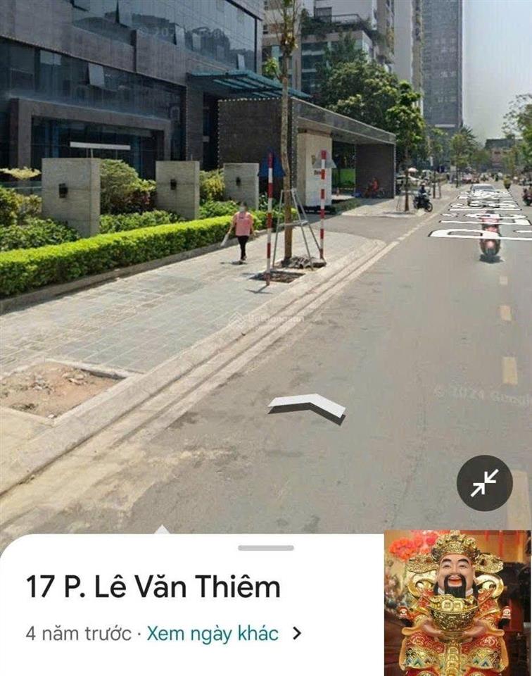 Bán căn hộ legacy tầng 5 vippp 3pn đông nam 126m2 đầy đủ nội thất