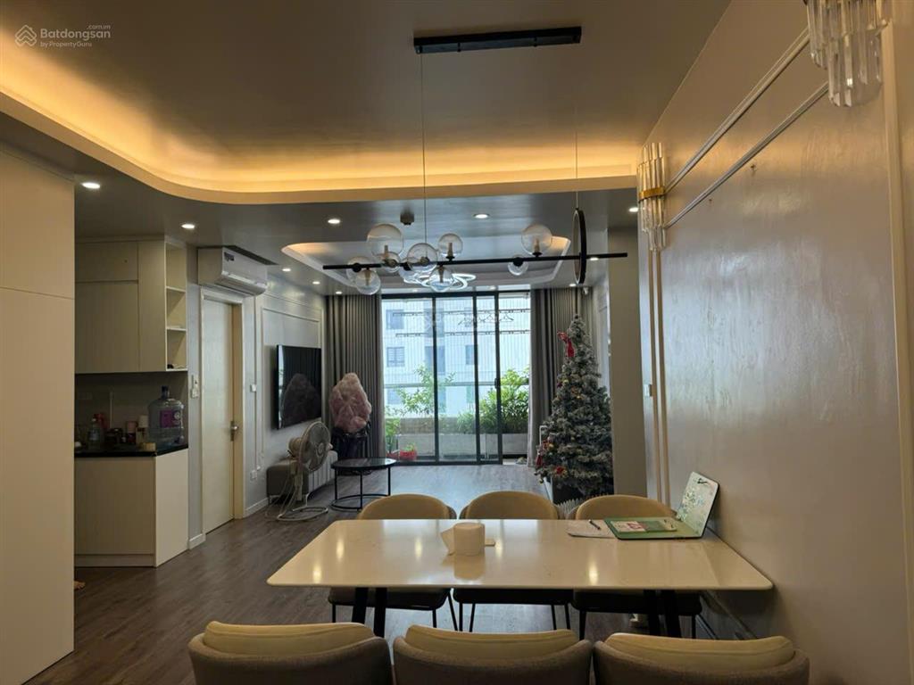 Chính chủ chuyển công tác cần bán gấp căn hộ diện tích 128m2, 3pn khu ngoại giao đoàn, giá rất tốt