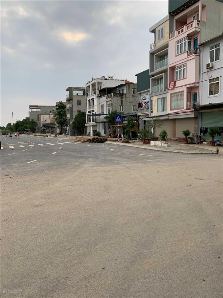 Bán 80m2 đất dịch vụ xã song phương hoài đức hà nội sđcc vị trí đẹp