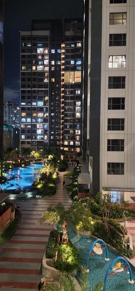 6 tỷ, 2pn 79m2, tầng cao celesta rise