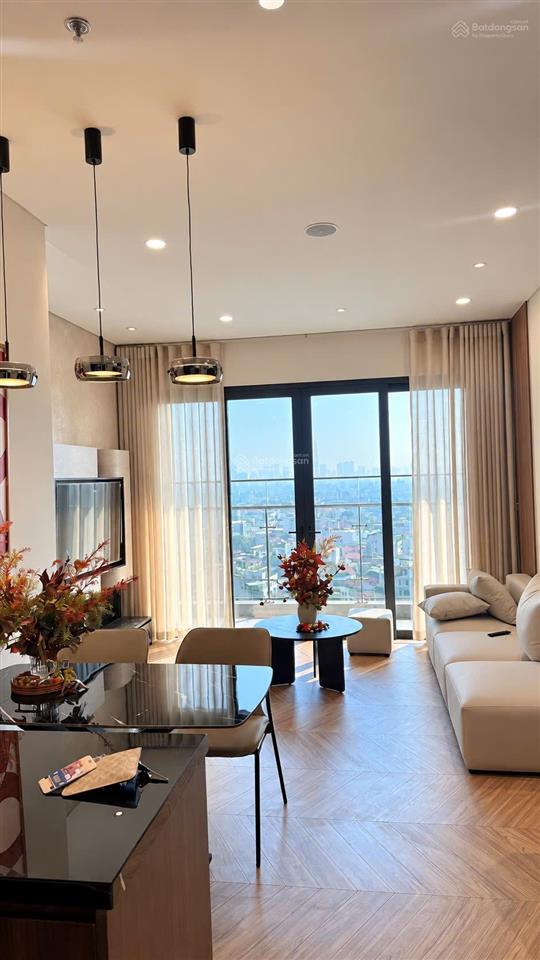 3,49 tỷ sở hữu căn hộ 2pn kính cong luxury tại fours tower!