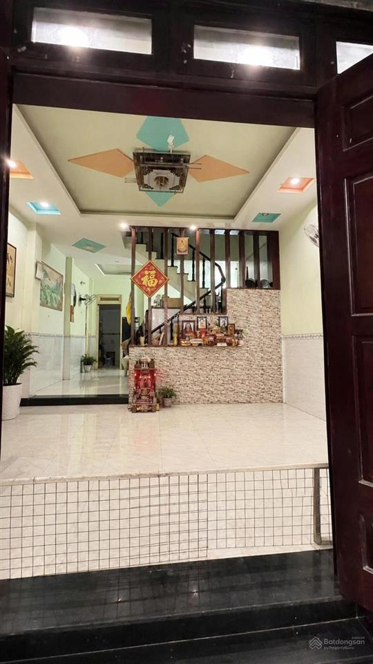 Bán nhà 1 trệt 1 lầu 70m chỉ 4ty45