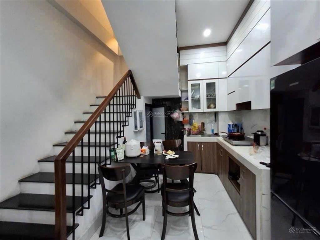 Bán nhà riêng tại phố gia quất, 30m2, 4 tầng cực chất hiếm nhà đẹp thiết kế hiện đại