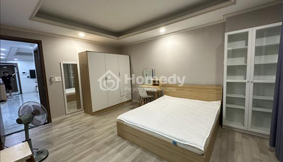 Bán căn hộ Homyland giá rẻ nhất khu vực DT 81m-2pn-2wc giá chỉ hơn 4,6 tỷ LH xem nhà: 0901838***