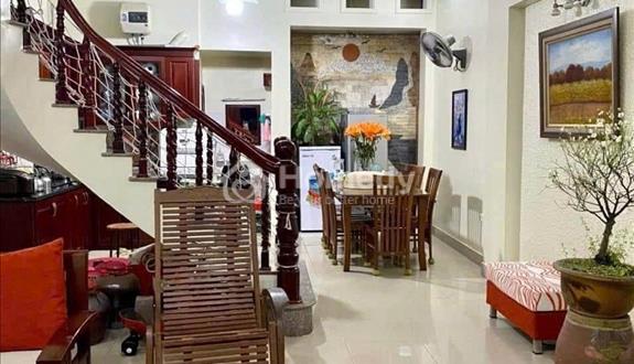 Đáo hạn NH bán nhà 1T 1L 68m2/950TR Âu Dương Lân, Q8, gần bv, dọn vào ở ngay