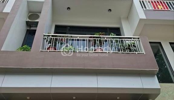 Do chuyển chỗ ở sang vị mới nên cần bán nhà mặt phố ở Học Viện Nông Nghiệp, Trâu Quỳ, Gia Lâm
