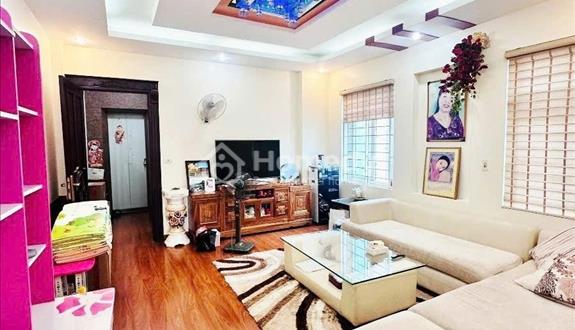 Biệt Phủ Cầu Giấy-Ô tô Tránh-Kinh Doanh Khủng - Thang Máy- Dòng tiền lớn- 2 Mặt Thoáng