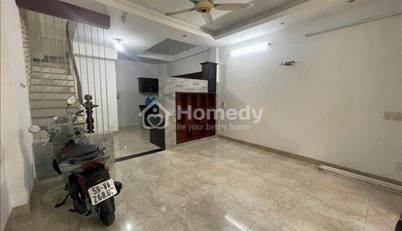 Kẹt nợ ngân hàng bán gấp nhà Đ. Bông Sao, P. 5, Q.8,58m2/910Triệu SHR LH Hưng