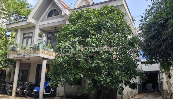 Cần bán nhà biệt thự thổ cư 1250m2 mặt tiền đường lớn - An Dương Vương