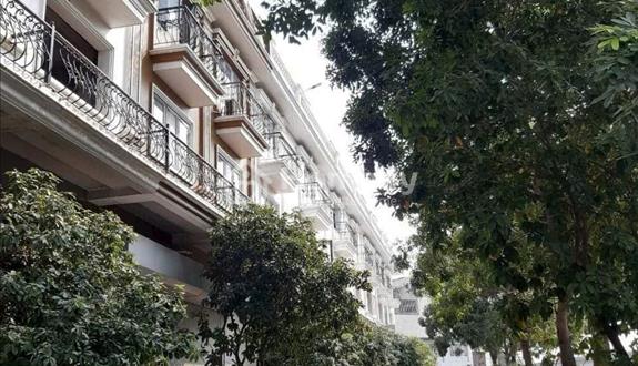 Shophouse sổ đỏ, 2 mặt tiền, mặt đường Pháp Vân - Cầu Rẽ, giữa Khu C Khu đô thị thể thao Olympic