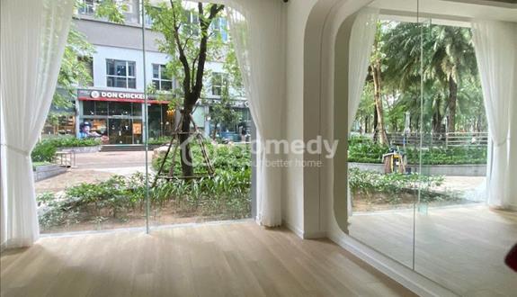 Bán Shophouse Vinhomes Park 1, 10x22m đất, đang kinh doanh