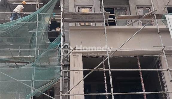 Bán liền kề dự án có 102 tại trung tâm Ba Đình mua ko lo quy hoạch xd 7,5 tầng mới đẹp sổ đỏ mới.