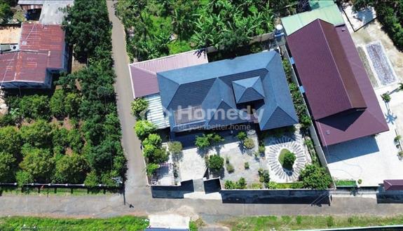 Bán 893m2 đất full thổ cư tặng nhà biệt thự thiết kế nội thất cao cấp tại xã Lộc An