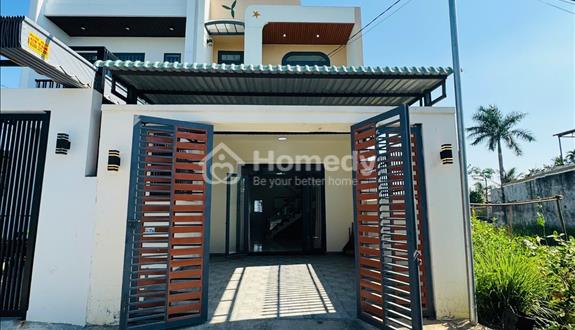 Nhà đẹp ngay chợ tân bình - vào ở ngay chỉ 600tr liên hệ em 0966914***
