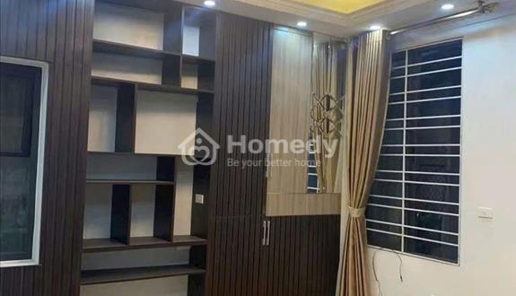 Bán Căn Hộ Dịch Vụ 8 phòng ngủ VSKK tại Cầu Giấy 50m2