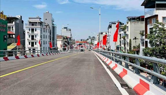 Bán nhà 152m2 phố hồng tiến và nguyễn văn cừ giá 58 tỷ