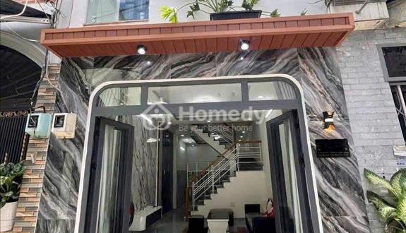 Bán nhà Hóc Môn 38.5m2 495 Triệu nhà ở làm ăn lên, bước ra 50m là có tiện ích