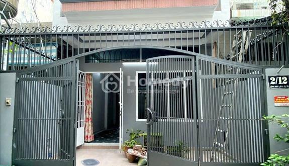 Chính chủ bán nhà 2 tầng kiên cố - Vị trí đẹp, gần sân bay Tân Sơn Nhất, giá 13.5 tỷ