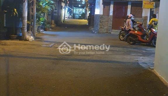 cần bán căn nhà nhỏ quận 6 hẽm xe hơi, sổ hông riêng , hẽm thông, ko qui hoạch , ko lộ giới,