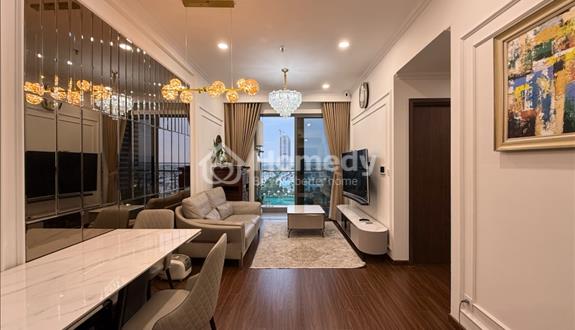 Chính chủ bán căn góc 3PN Masterise Waterfront H2, 80m², full nội thất đẹp, view hồ thoáng