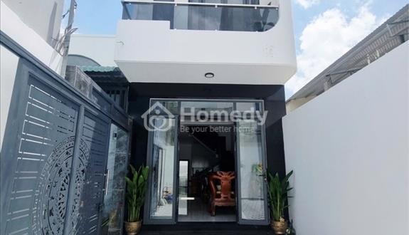 Nhà mới nguyễn ảnh thủ ngay bến xe buýt 90m² 2 lầu hơn 4 tyt TL