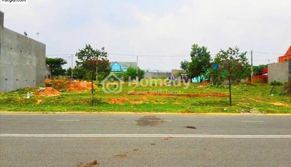 O931.783.209 Cần tiền bán 645m2 đất thổ cư, SHR, MT nhựa sát chợ, KCN đang HĐ nhộn nhịp. Giá 470/sổ