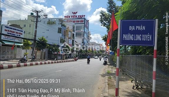 Nhà Mặt tiền Trần Hưng Đạo TP Long Xuyên , tiện kinh doanh và cho thuê