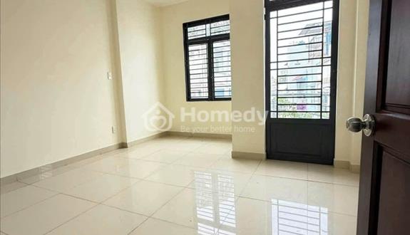 Bán nhà đẹp ở Hẻm 737 Lạc Long Quân, 7,4 tỷ, 54m2, 4PN, 3WC