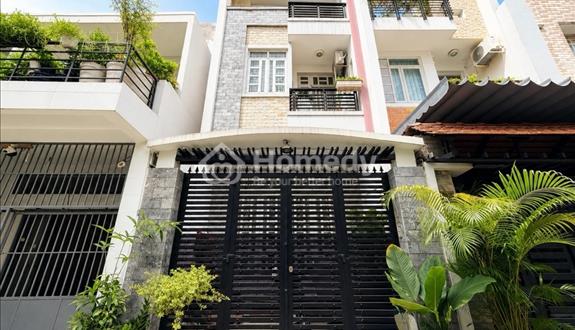 Bán nhà Bình Thạnh - Chủ giảm mạnh, Hẻm ô tô, Sát mặt tiền - 4 Tầng đúc (68m2), Nhỉnh 10x.